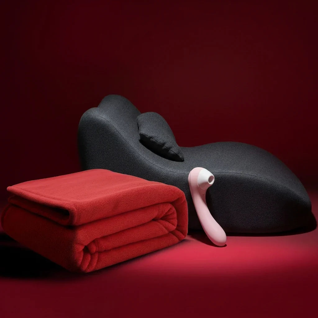 Moodie Pillow
